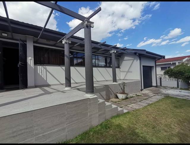 3 BEDROOM PROPERTY TO RENT IN OOSTERSEE